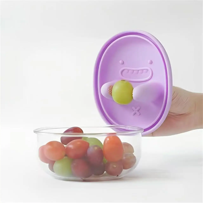 Hands-Free Snack Box, No Crumb - огляд і ціна Food Storage System